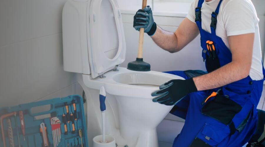 Professional septic pumping service in Balm, FL